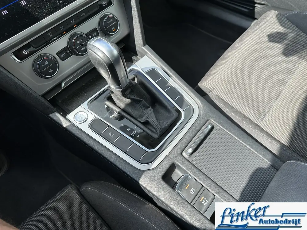 Volkswagen Passat 1.5 TSI Comfortline Business - NL-AUTO CAM uit 2019, foto 19