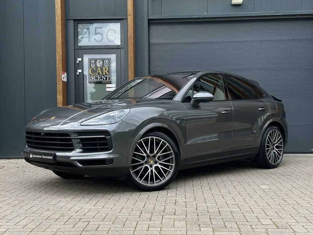 Porsche Cayenne Cayenne Coupé 3.0 E-Hybrid Pano uit 2020