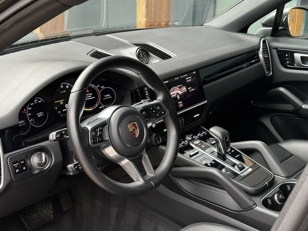 Porsche Cayenne Cayenne Coupé 3.0 E-Hybrid Pano uit 2020, foto 11
