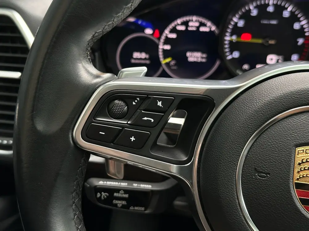 Porsche Cayenne Cayenne Coupé 3.0 E-Hybrid Pano uit 2020, foto 14