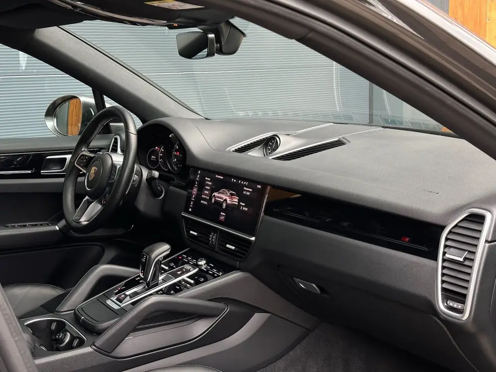 Porsche Cayenne Cayenne Coupé 3.0 E-Hybrid Pano uit 2020, foto 19