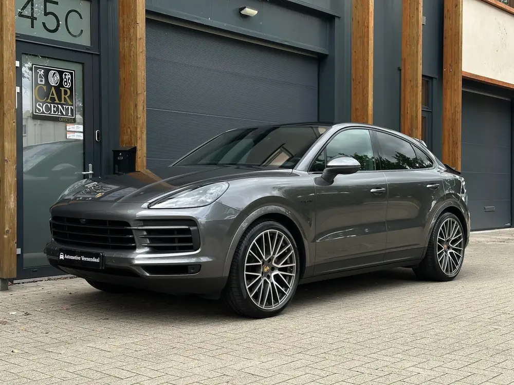 Porsche Cayenne Cayenne Coupé 3.0 E-Hybrid Pano uit 2020, foto 7