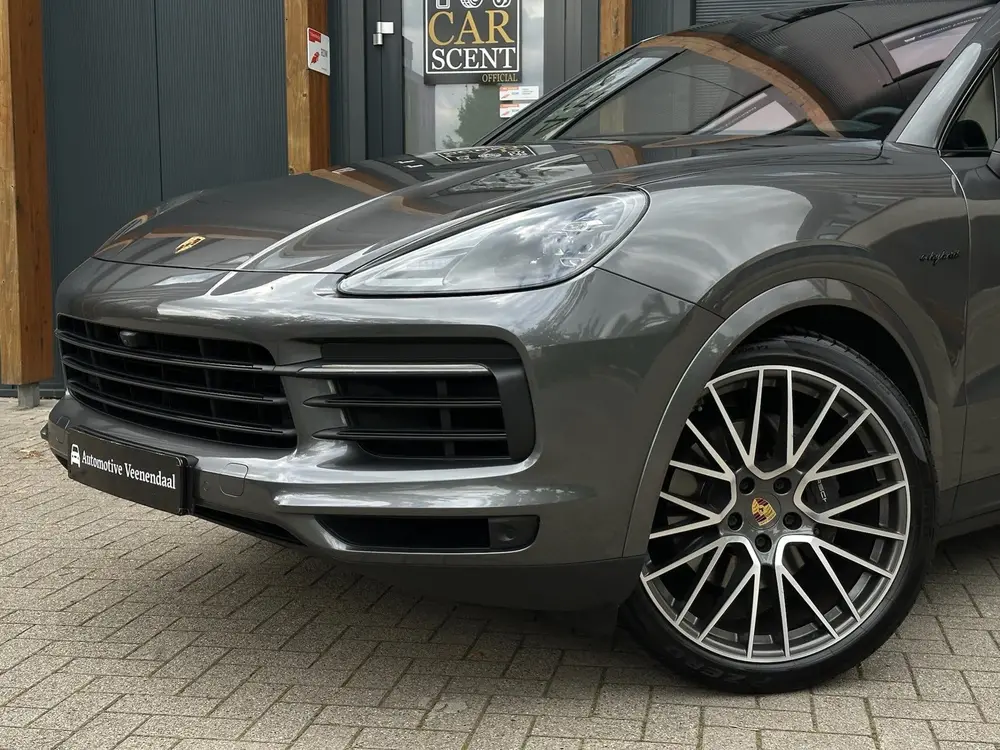 Porsche Cayenne Cayenne Coupé 3.0 E-Hybrid Pano uit 2020, foto 8