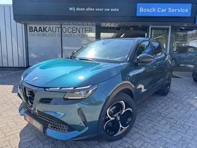 Alfa Romeo Junior 1.2 T Hybrid Ibrida Speciale uit 2025