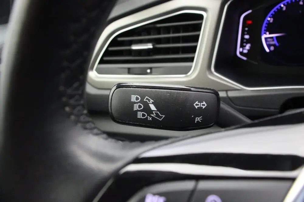 Volkswagen T-Roc 1.5 TSI Style Business - Digitaal Cockpit uit 2021, foto 20