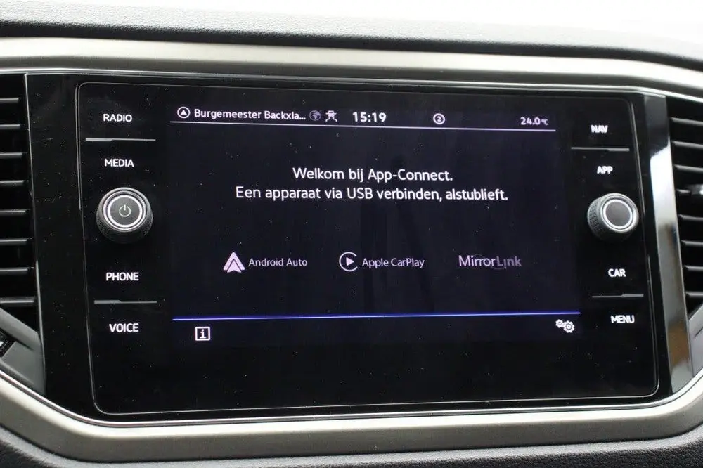 Volkswagen T-Roc 1.5 TSI Style Business - Digitaal Cockpit uit 2021, foto 4