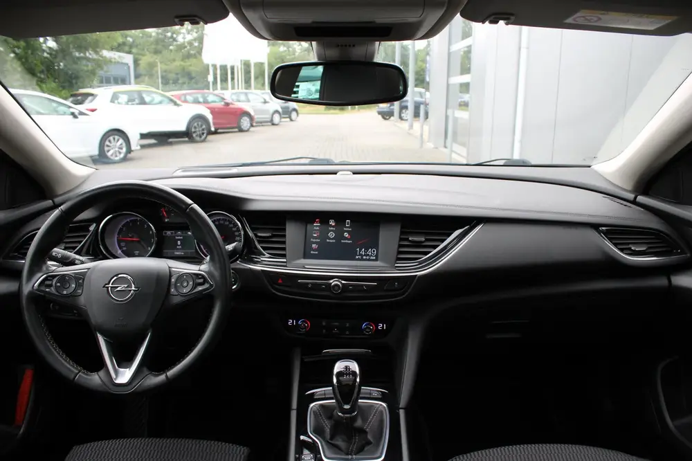 Opel Insignia 1.5 Turbo Business Executive Cru uit 2019, foto 8