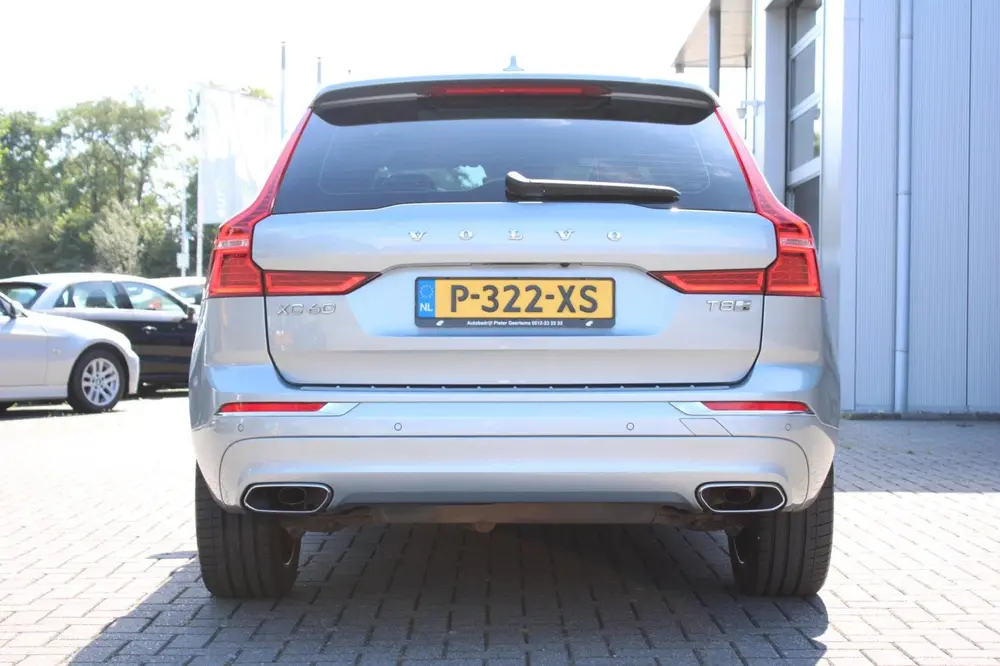 Volvo XC60 2.0 T8 Twin Engine AWD Inscription ACC/HarmanKard uit 2019, foto 12