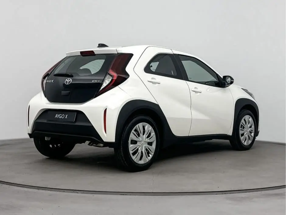 Toyota Aygo X Hybrid 115 play (bj 2026 uit 2026, foto 2
