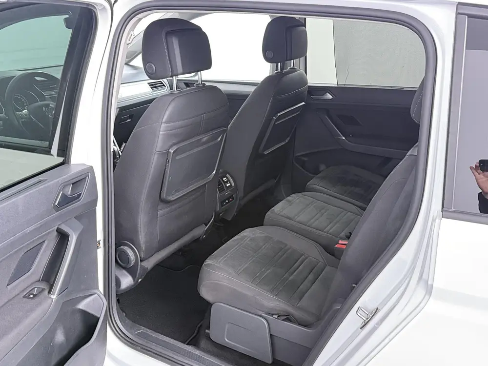 Volkswagen Touran 1.5 TSI Highline Business R 7p | Trekhaak uit 2019, foto 7