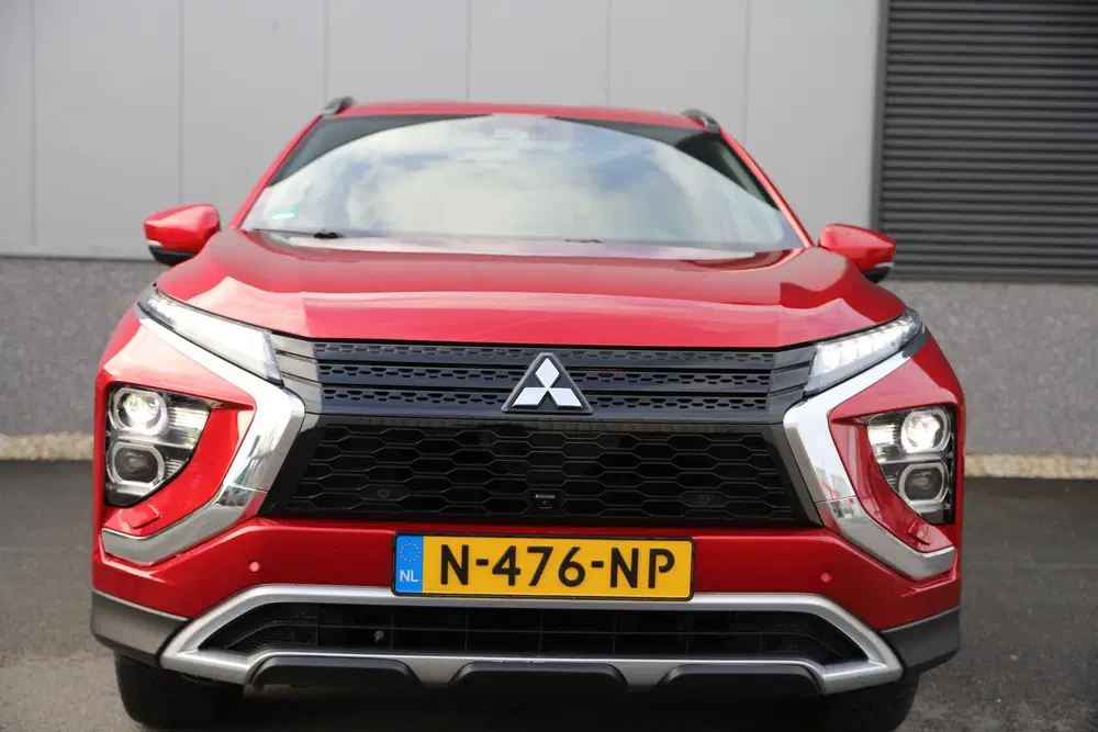 Mitsubishi Eclipse Cross 2.4 PHEV 4WD Instyle uit 2021, foto 3