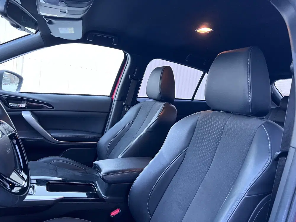 Mitsubishi Eclipse Cross 2.4 PHEV 4WD Instyle uit 2021, foto 4