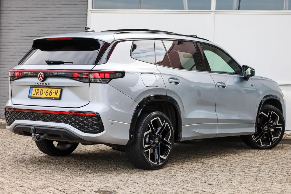 Volkswagen Tayron 1.5 eHybrid 204pk R-Line Edition | Poramad uit 2026, foto 2