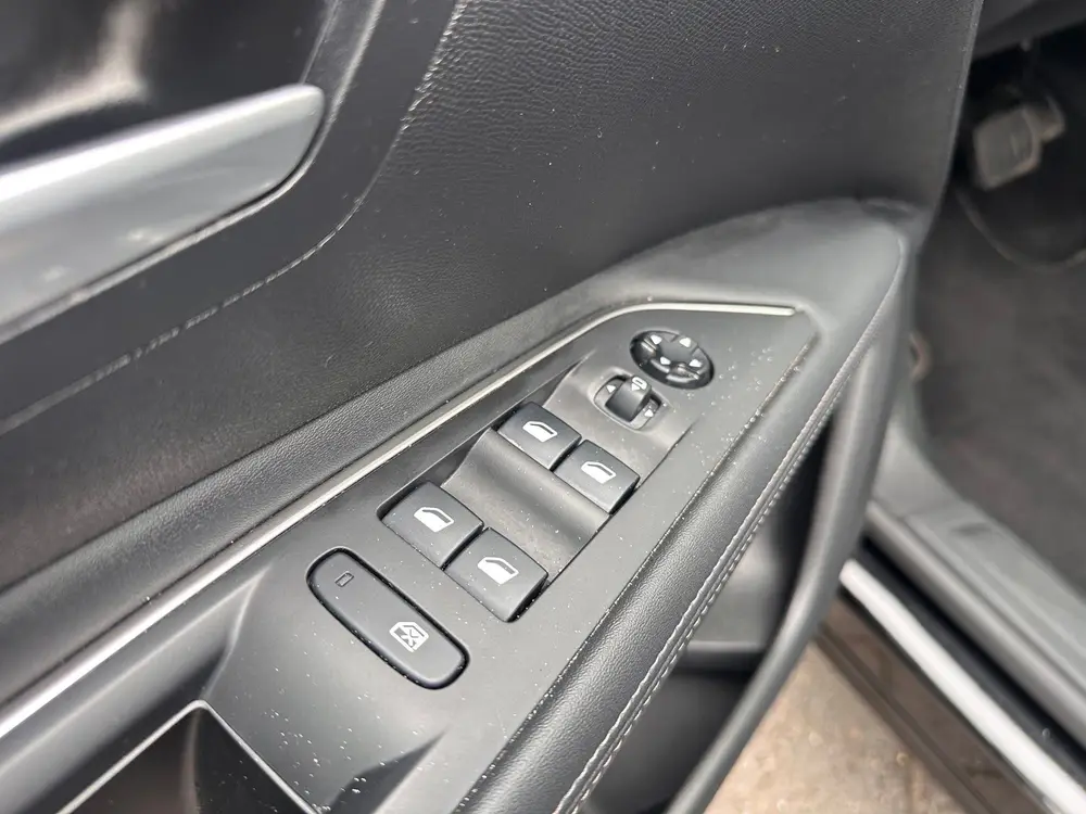 Peugeot 3008 1.6 PT Allure|Aut|181pk|Apple Android Carplay uit 2019, foto 17