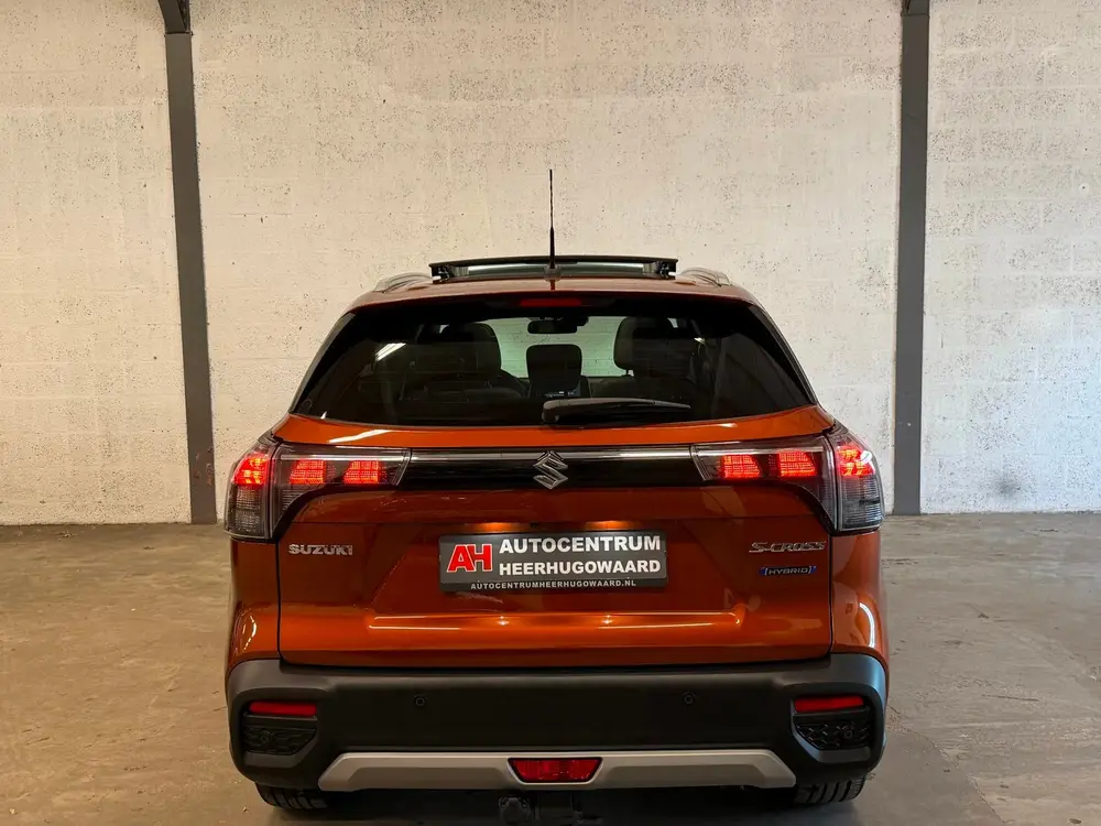 Suzuki S-Cross 1.5 Hybrid AllGrip Style Automaat uit 2023, foto 8