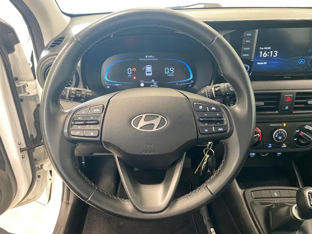 Hyundai i10 1.0 COMFORT SMART uit 2023, foto 11