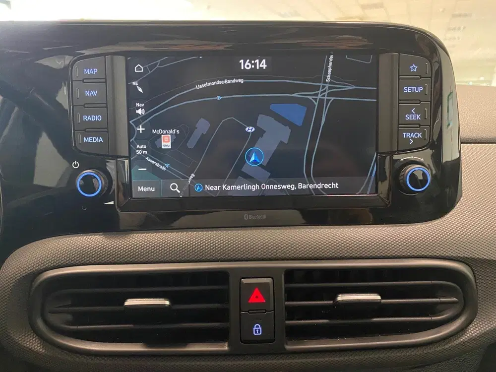 Hyundai i10 1.0 COMFORT SMART uit 2023, foto 15