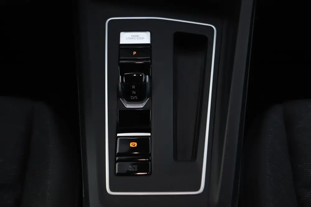 Volkswagen Golf Variant 1.0 eTSI Life Automaat Virtual Cockp uit 2023, foto 10