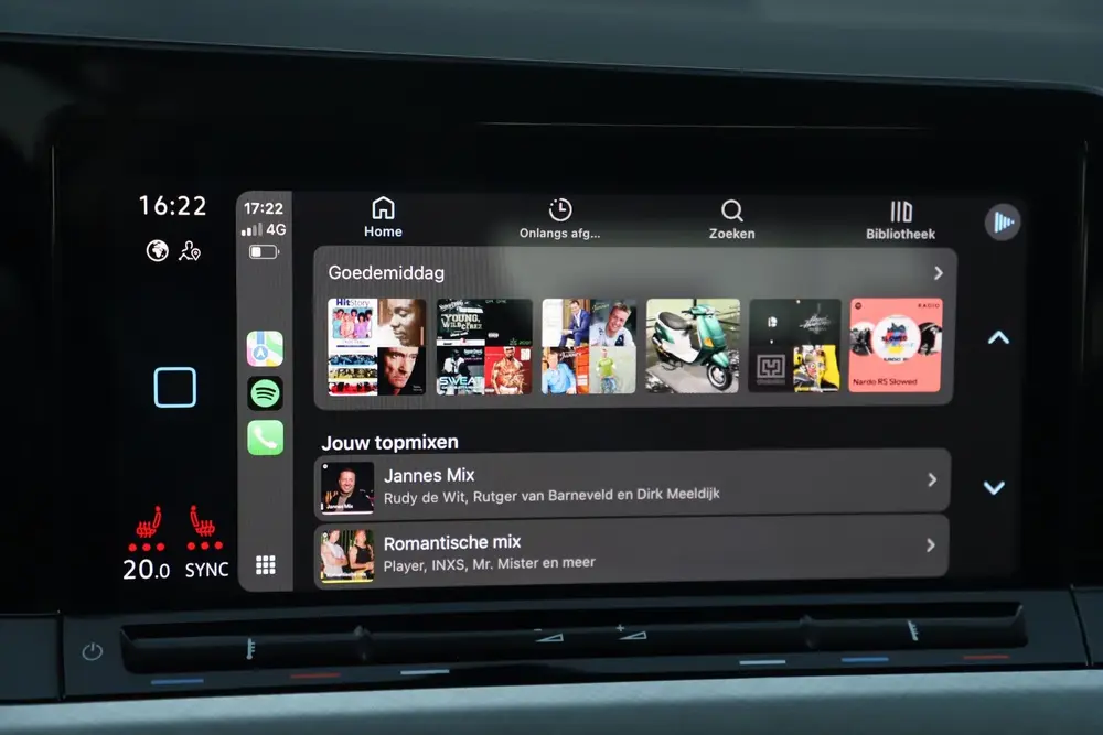 Volkswagen Golf Variant 1.0 eTSI Life Automaat Virtual Cockp uit 2023, foto 16