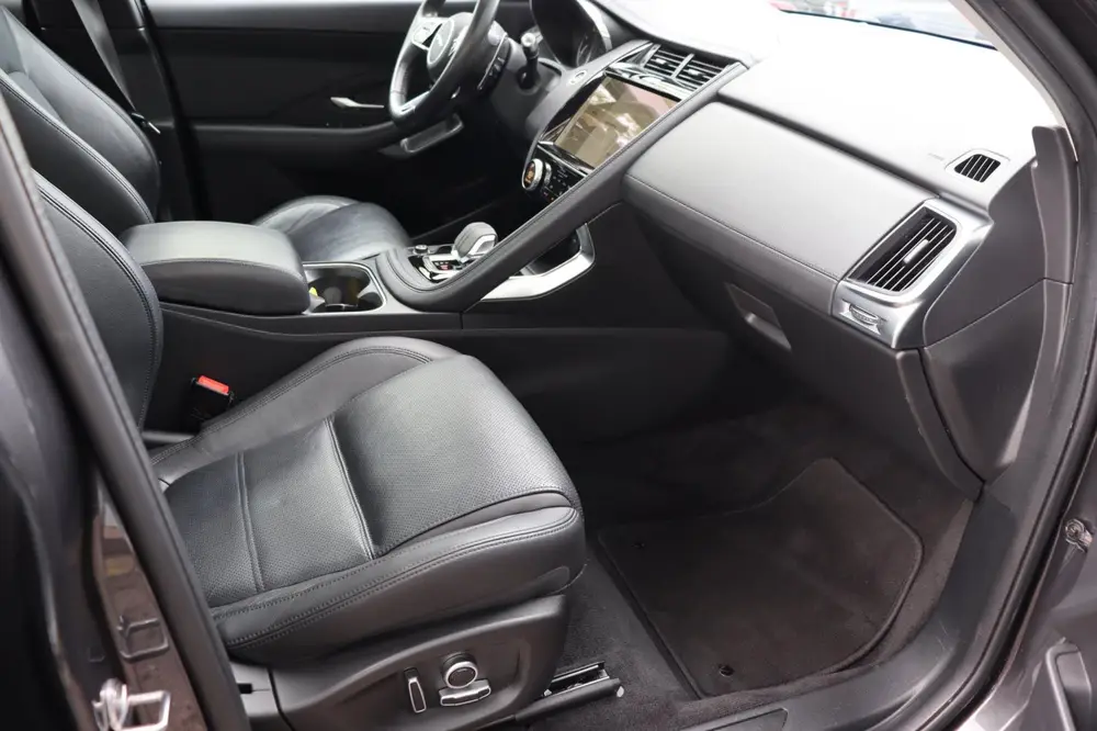 Jaguar E-Pace 1.5 P160 S orgNL leer+el camera's trekhaak pan uit 2021, foto 10