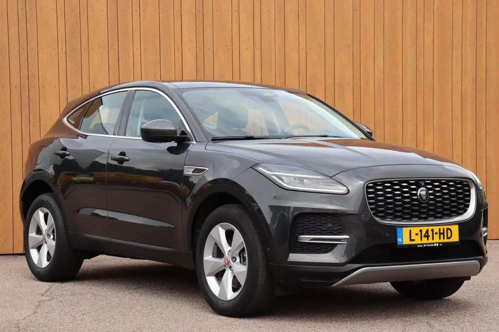 Jaguar E-Pace 1.5 P160 S orgNL leer+el camera's trekhaak pan uit 2021, foto 2