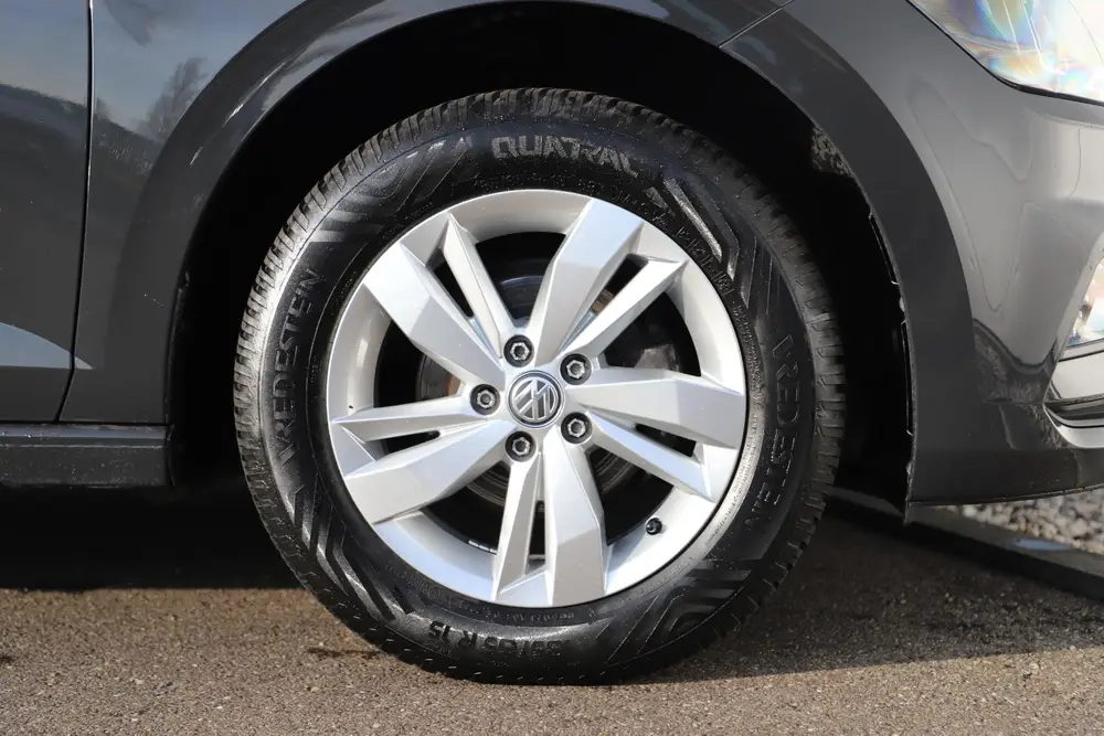 Volkswagen Polo 1.0 TSI Comfortline 95PK NAP Clima 15 inch L uit 2020, foto 5