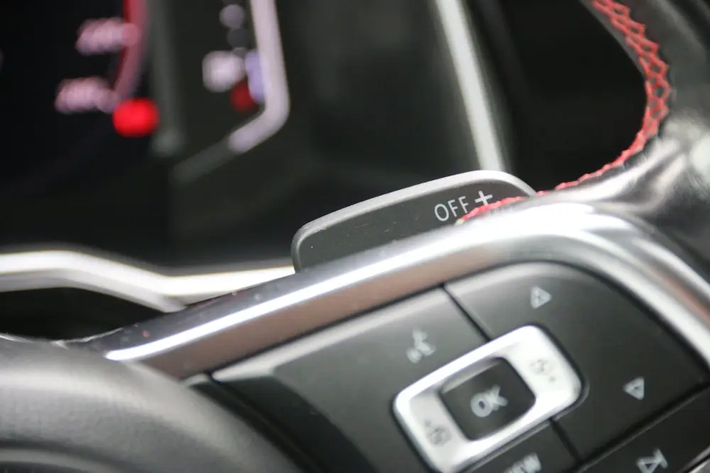 Volkswagen Polo 2.0 TSI GTI PANO-DAK NL-AUTO NAP AUTOMAAT! uit 2020, foto 17