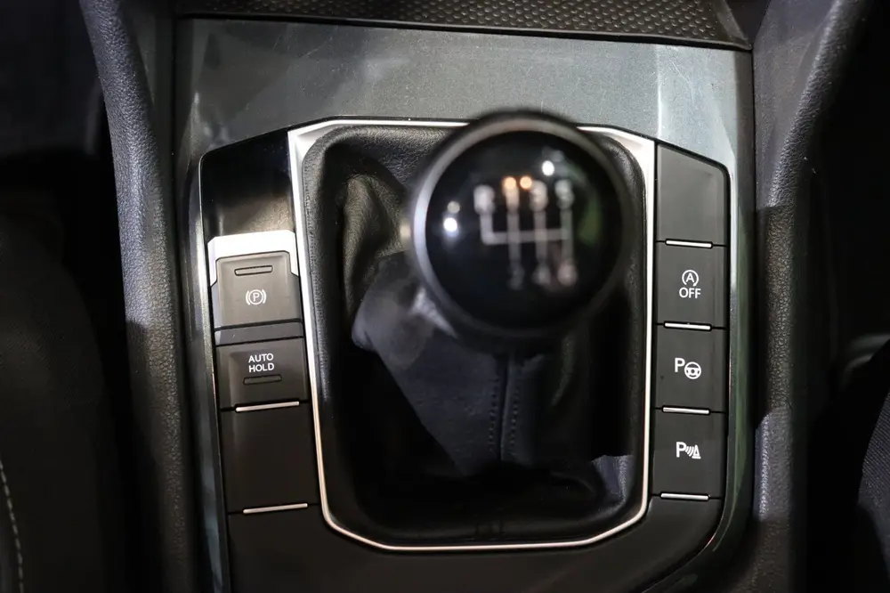 Volkswagen Tiguan 1.5 TSI Comfortline Business | Trekhaak | uit 2019, foto 18