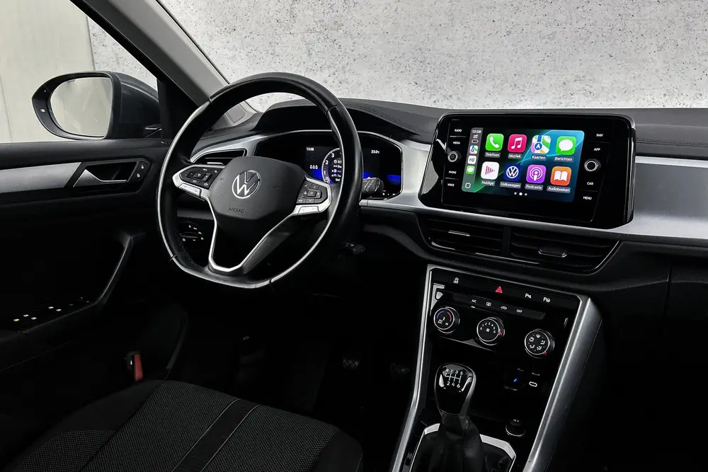 Volkswagen T-Roc 1.0 TSI Life | Trekhaak | Adaptieve cruise uit 2022, foto 14