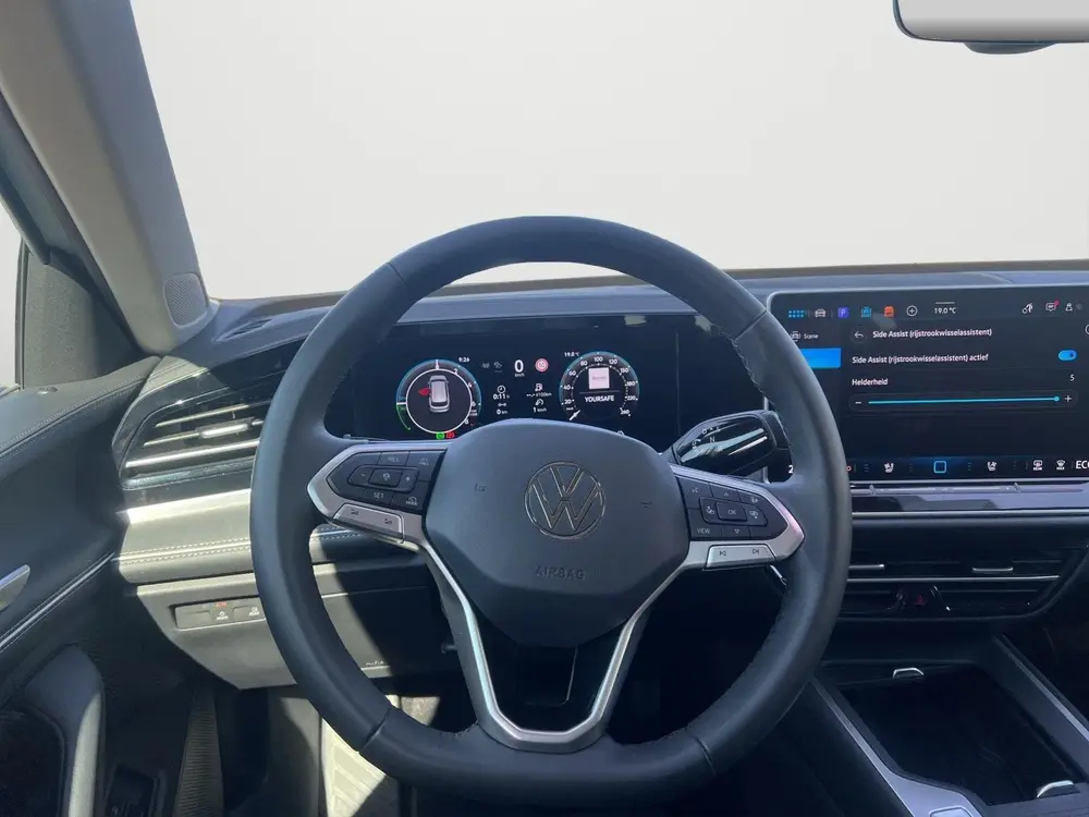 Volkswagen Passat Variant 1.5 eHybrid Business | Trekhaak | uit 2025, foto 5