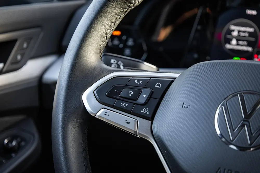 Volkswagen Golf 1.5 eHybrid 204pk Life Edition | 18" Velgen uit 2025, foto 20