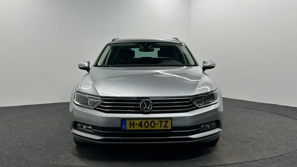 Volkswagen Passat Variant 1.5 TSI Highline NAVI CARPLAY CRUI uit 2019, foto 6