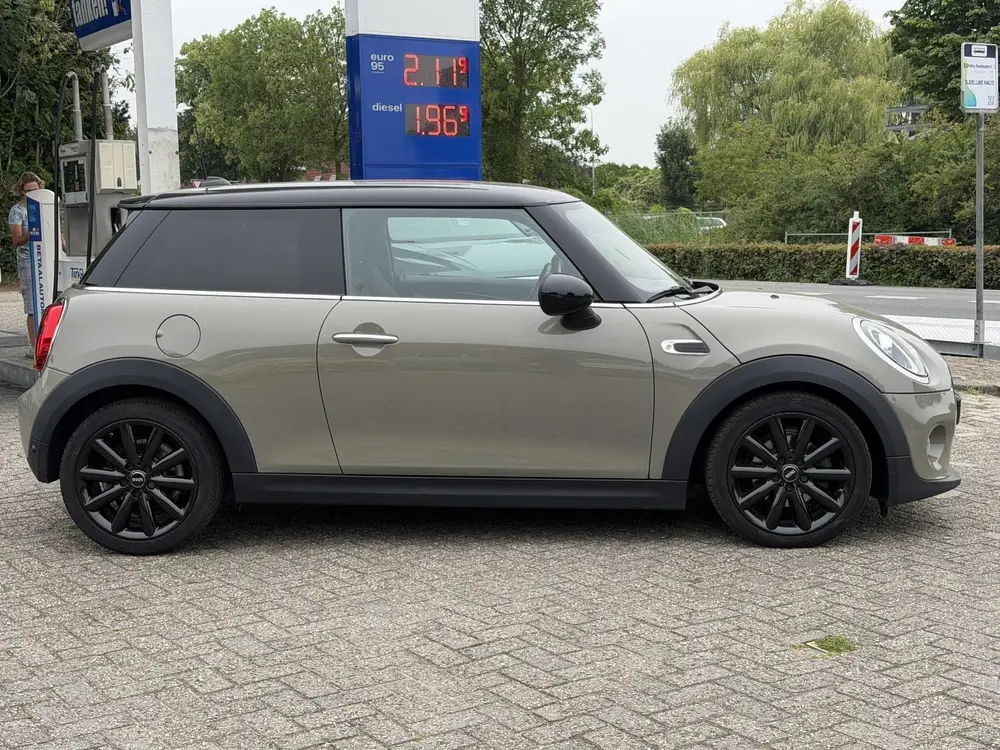 Mini Cooper 1.5 Cooper Chili NAVI uit 2019, foto 9