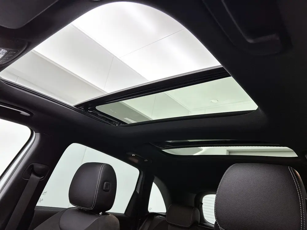 Mercedes-Benz B-Klasse 250 e AMG Plug-In Hybride uit 2021, foto 4