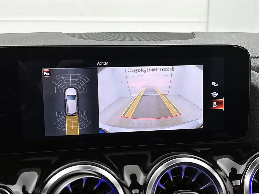 Mercedes-Benz B-Klasse 250 e AMG Plug-In Hybride uit 2021, foto 9