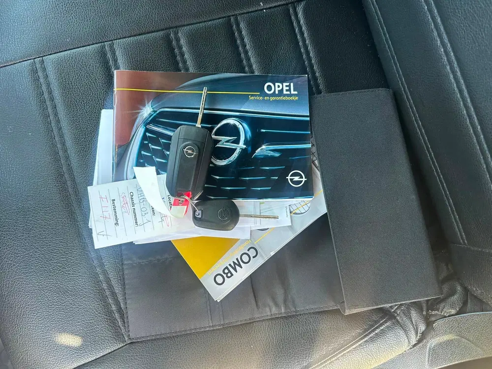 Opel Combo 1.5D L1H1 Edition euro 6 uit 2020, foto 16
