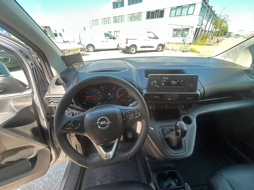 Opel Combo 1.5D L1H1 Edition euro 6 uit 2020, foto 4