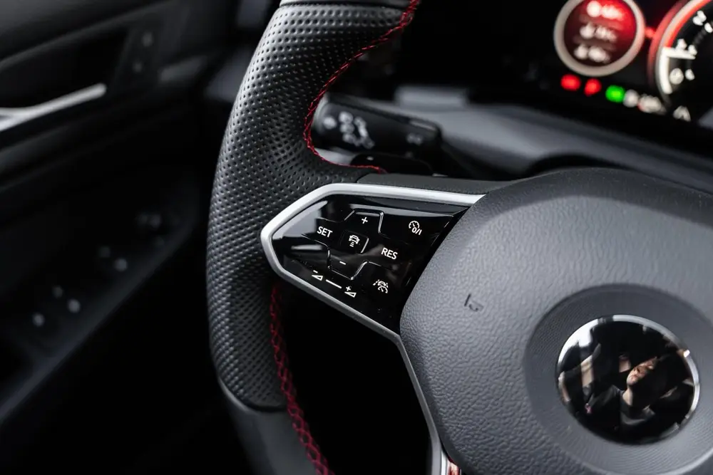 Volkswagen Golf 2.0 TSI GTI Clubsport Pano DSG LED Akra uit 2022, foto 20