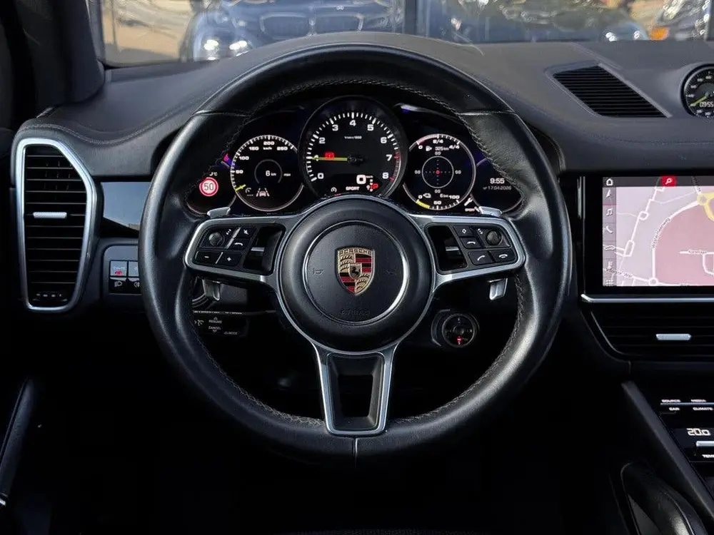 Porsche Cayenne 3.0 E-Hybrid uit 2020, foto 10