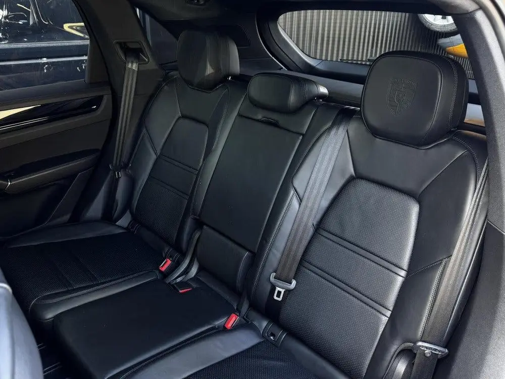 Porsche Cayenne 3.0 E-Hybrid uit 2020, foto 9