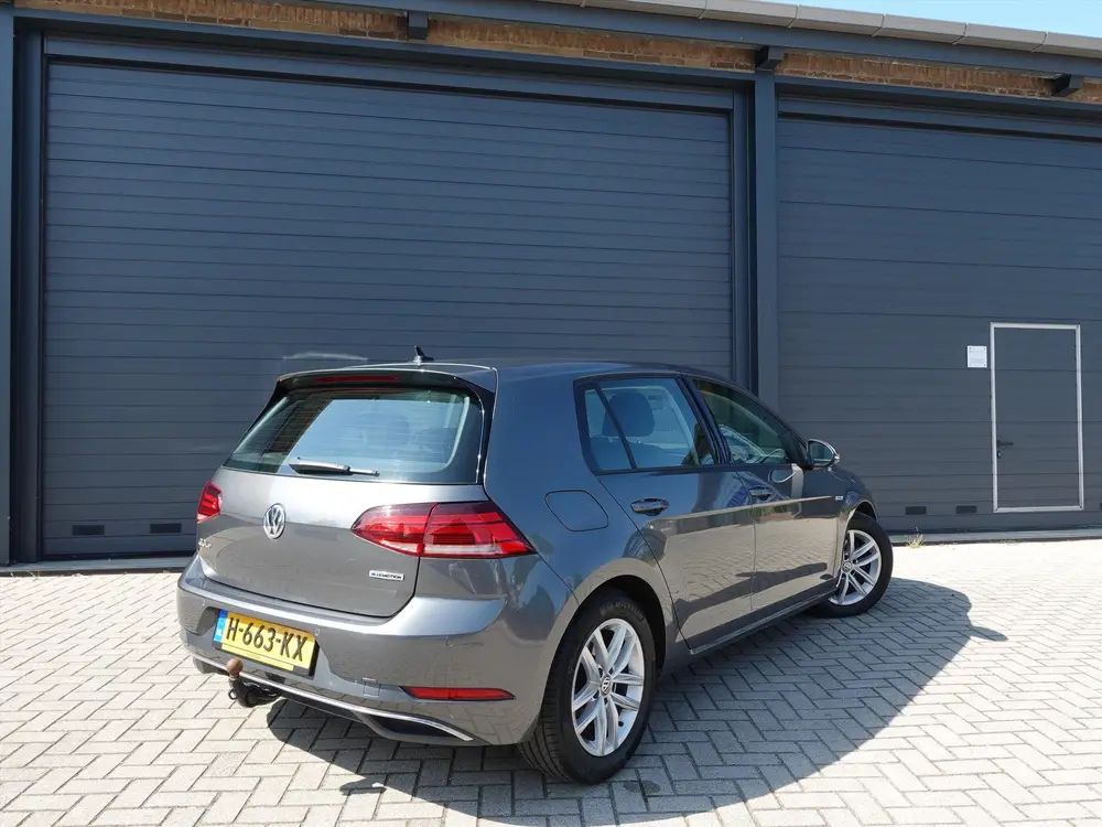 VOLKSWAGEN Golf Vii 1.5 TSI BlueMotion Comfortline RIJKLAAR/ uit 2019, foto 3