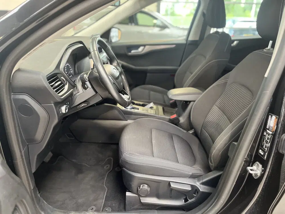 Ford Kuga 2.5 PHEV Titanium uit 2021, foto 11