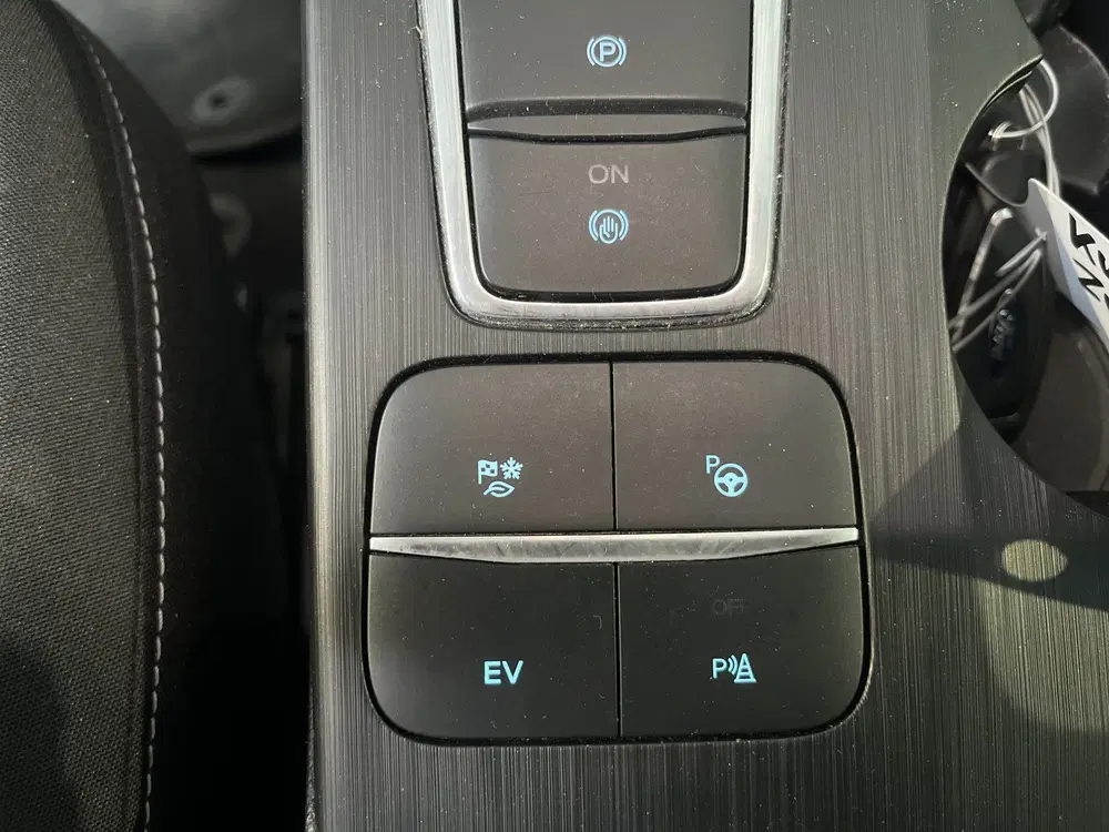 Ford Kuga 2.5 PHEV Titanium uit 2021, foto 18