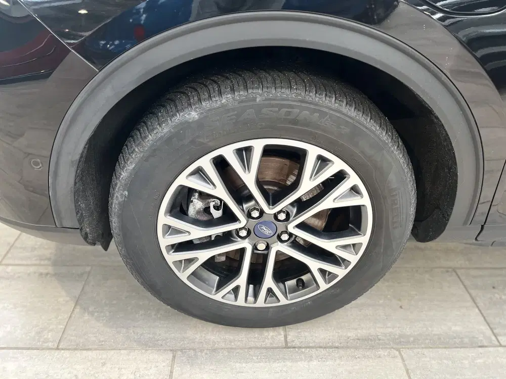 Ford Kuga 2.5 PHEV Titanium uit 2021, foto 2