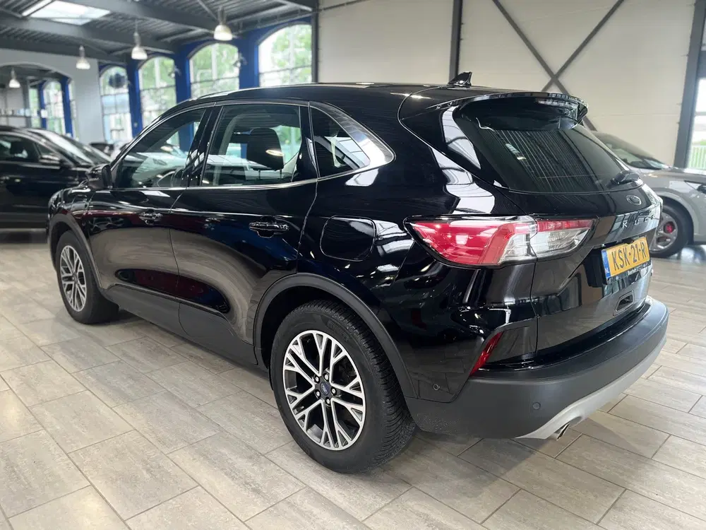 Ford Kuga 2.5 PHEV Titanium uit 2021, foto 3