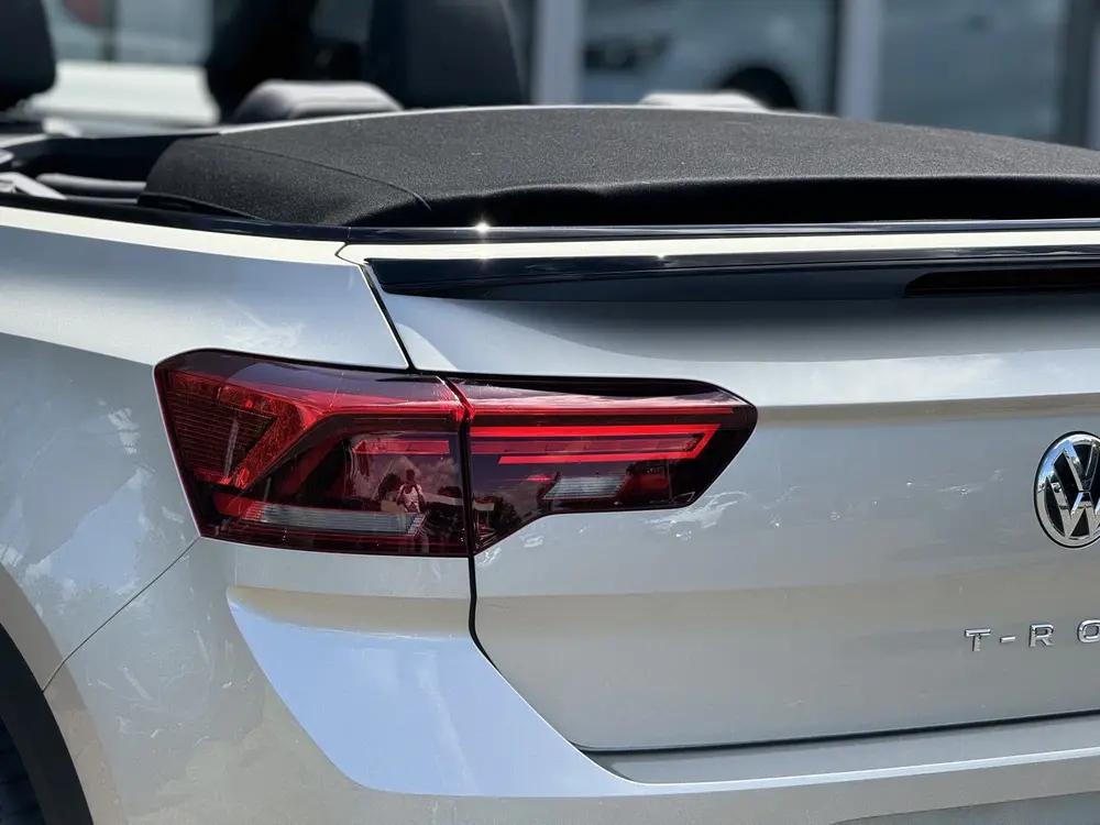 Volkswagen T-Roc Cabrio 1.5 TSI R-Line | Leder | dodehoek | uit 2020, foto 9