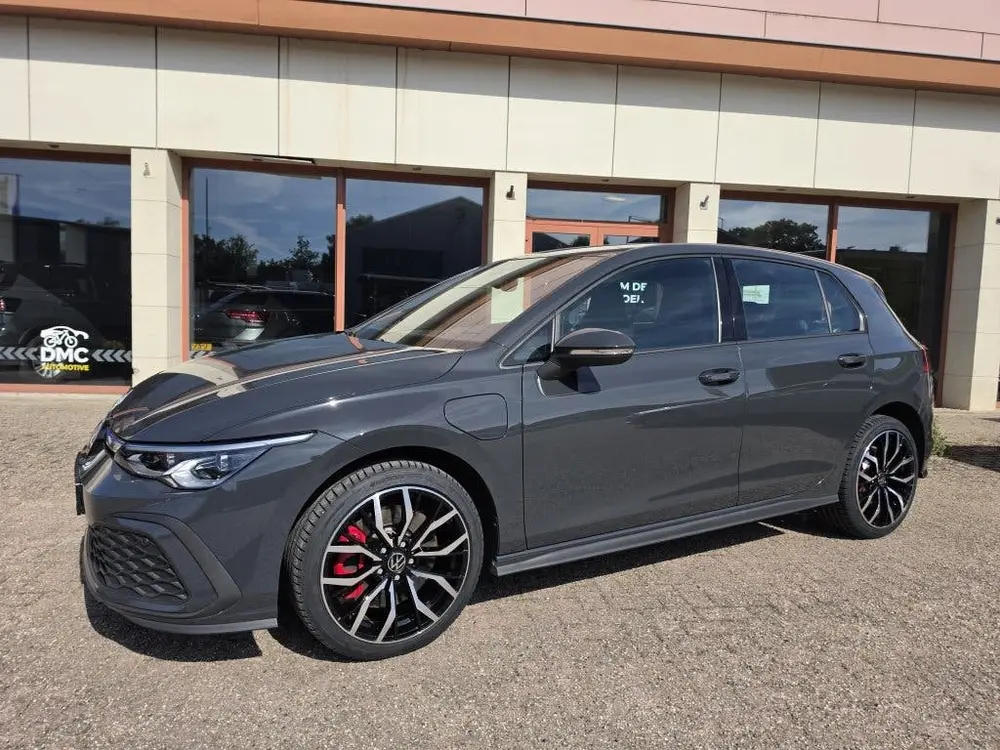 Volkswagen Golf 1.4 eHybrid GTE | Led | Virtual | Stoelverw uit 2022