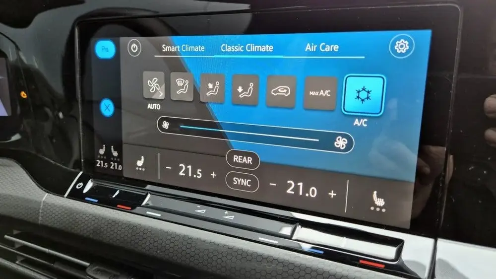 Volkswagen Golf 1.4 eHybrid GTE | Led | Virtual | Stoelverw uit 2022, foto 17