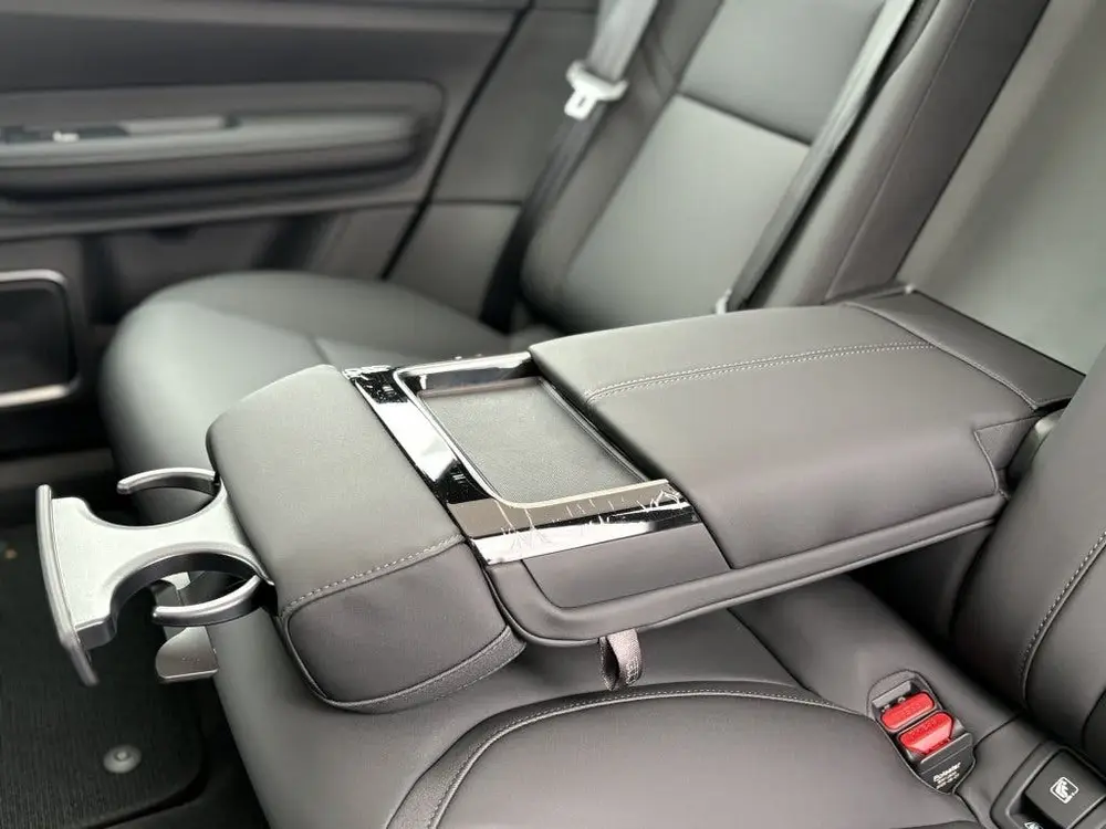 Polestar 4 Long range Single motor 100 kWh uit 2025, foto 20