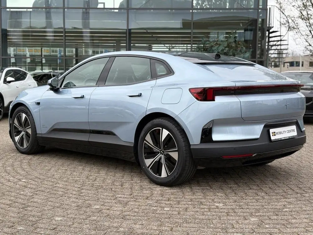 Polestar 4 Long range Single motor 100 kWh uit 2025, foto 4